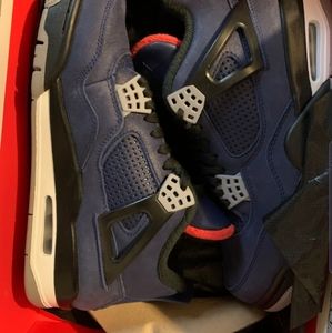 Retro4's **NEW**